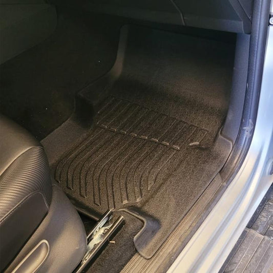 PISOS AWKA (DELANTEROS Y TRASEROS) (SIN POSA VASO) - VOLKSWAGEN AMAROK 2010-2016