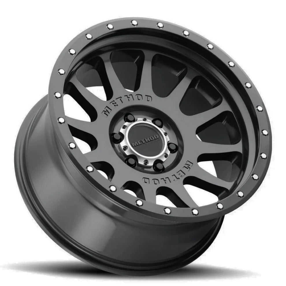 Method 605 Matte Black 6x135 r20