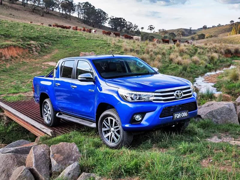 PACK TOYOTA HILUX REVO, ESPACIADORES + LEVANTE