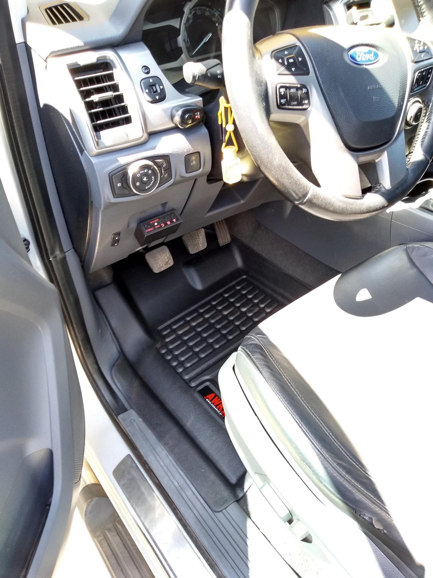 PISOS AWKA (DELANTEROS Y TRASEROS) - MAZDA BT-50 2012-2021 - FORD RANGER 2012+ RANGER RAPTOR