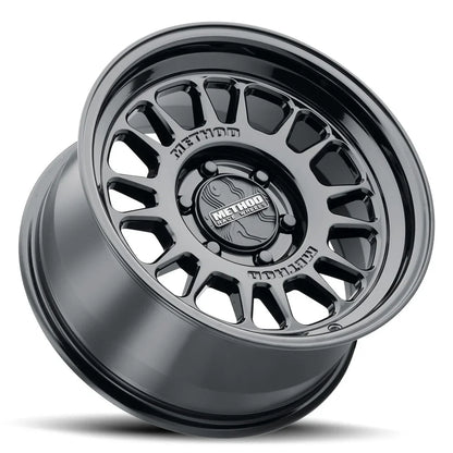 Method 318 Gloss Black 6x139 R17