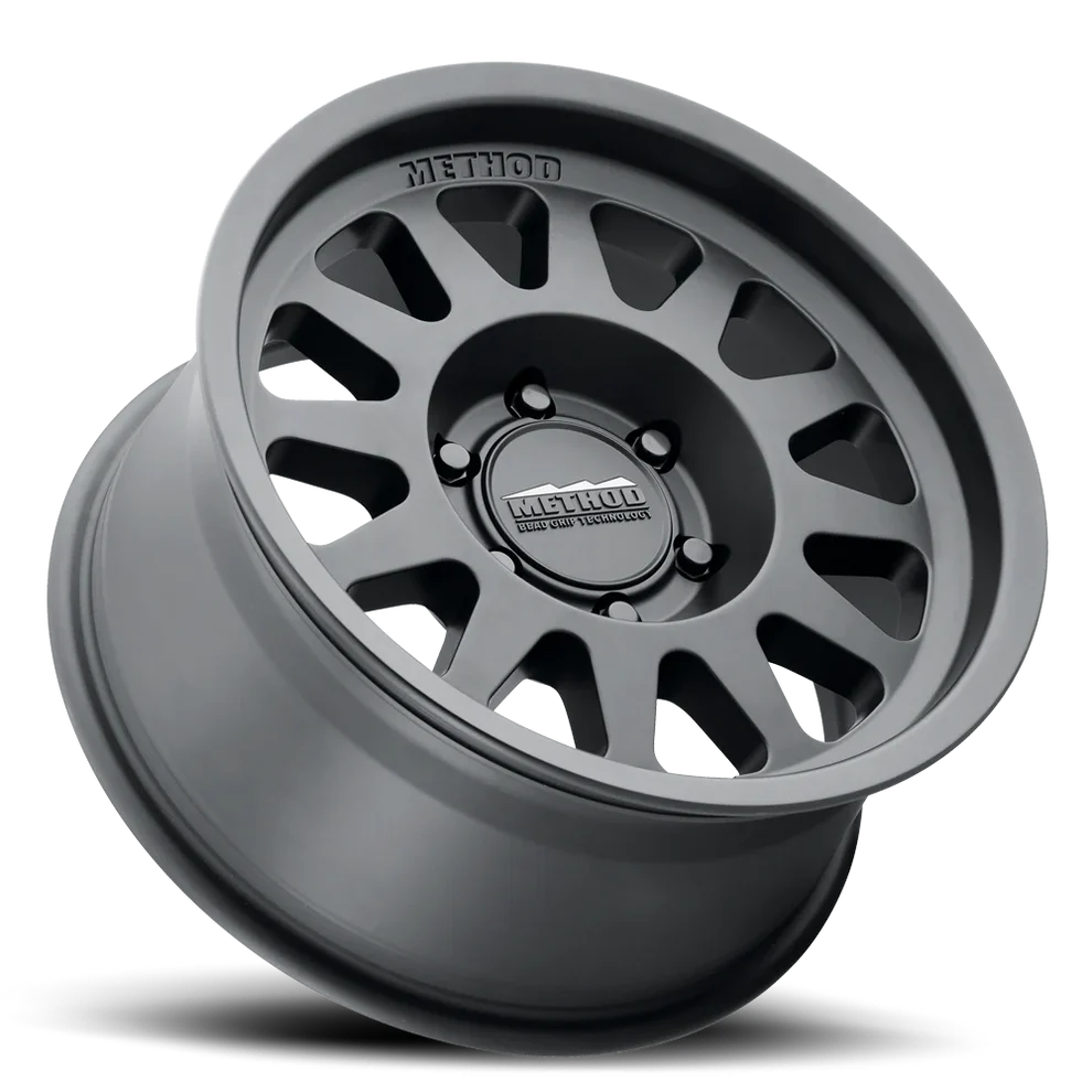 Method 704 Matte Black 6x135 r17