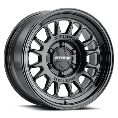 Method 318 Gloss Black 6x135 r17