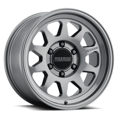 Method 316 Gloss Titanium 6x135 r17