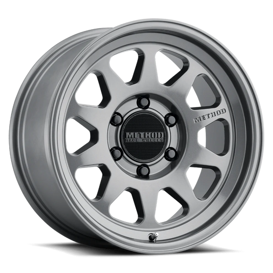 Method 316 Gloss Titanium 6x135 r17